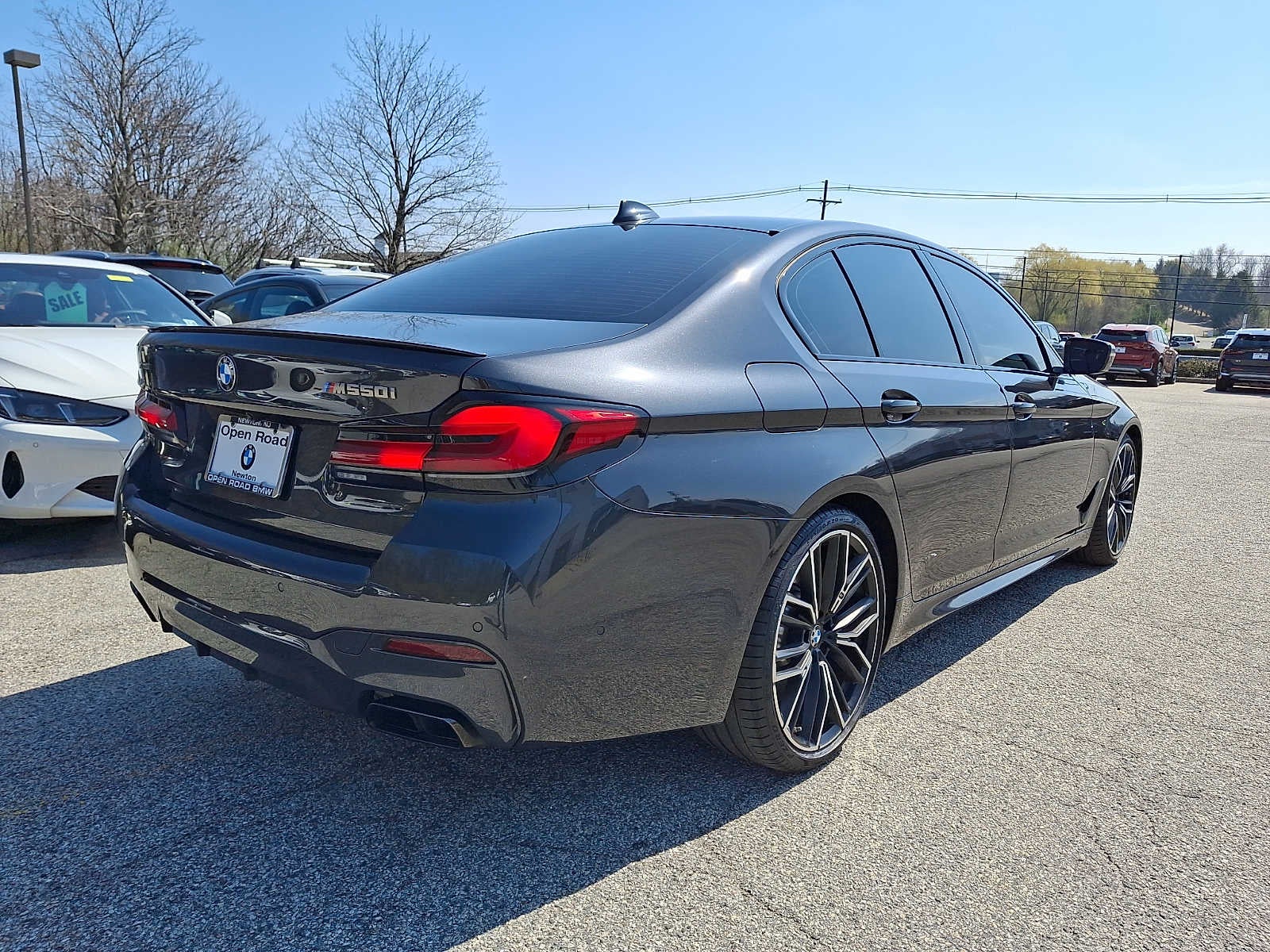2023 BMW 5 Series M550i xDrive Sedan
