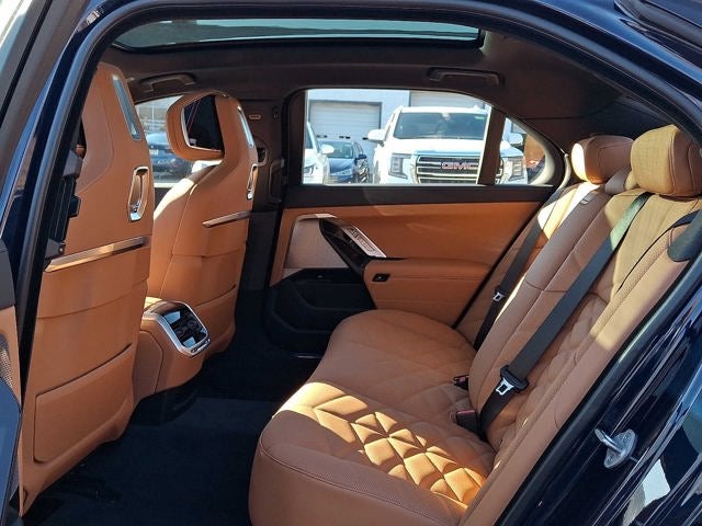 2026 BMW 7 Series 740i xDrive Sedan