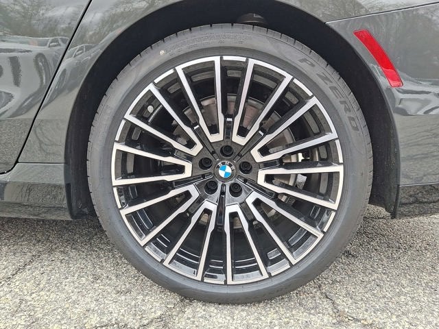2026 BMW 7 Series 740i xDrive Sedan