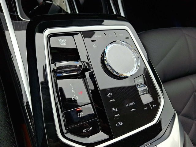 2026 BMW 7 Series 740i xDrive Sedan