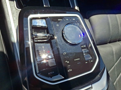 2023 BMW 7 Series 760i xDrive Sedan