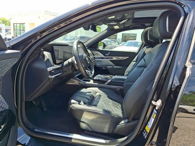 2023 BMW 7 Series 760i xDrive Sedan