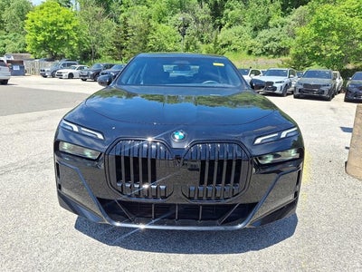 2023 BMW 7 Series 760i xDrive Sedan