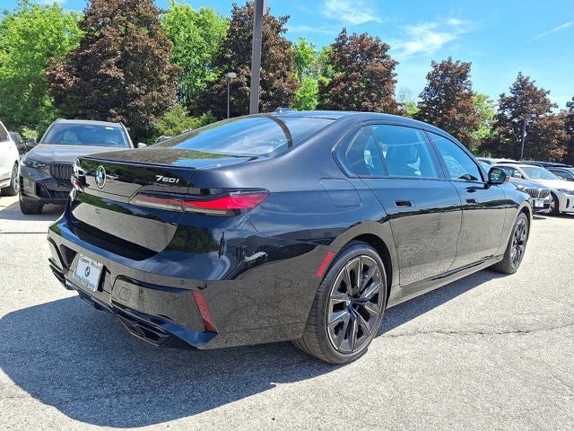 2023 BMW 7 Series 760i xDrive Sedan
