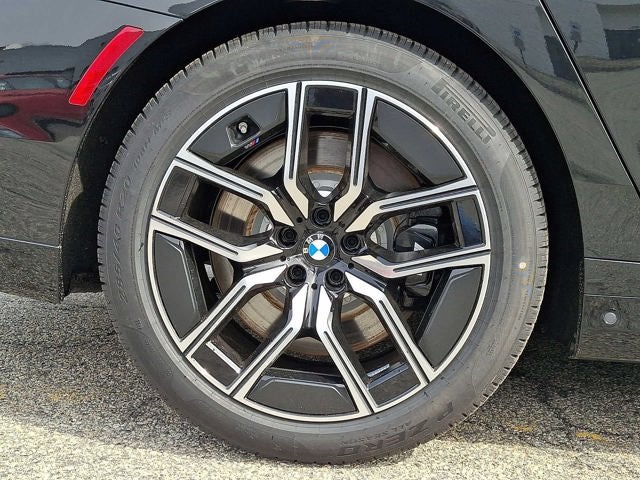 2026 BMW 7 Series 760i xDrive Sedan