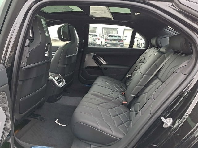 2026 BMW 7 Series 760i xDrive Sedan