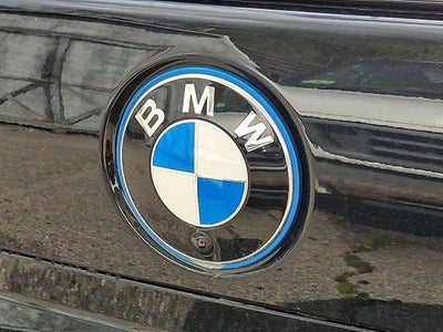 2025 BMW 7 Series 750e xDrive Plug-In Hybrid