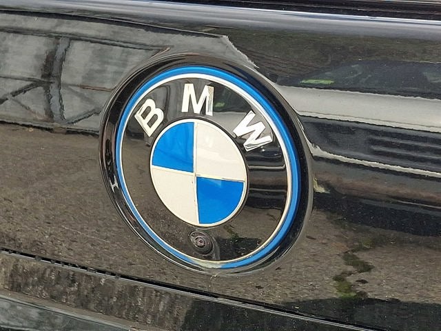 2025 BMW 7 Series 750e xDrive Plug-In Hybrid