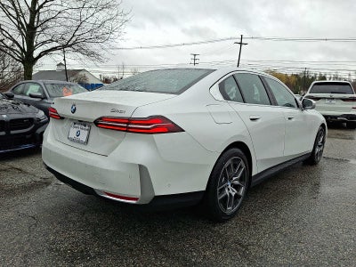 2026 BMW 5 Series 530i xDrive Sedan