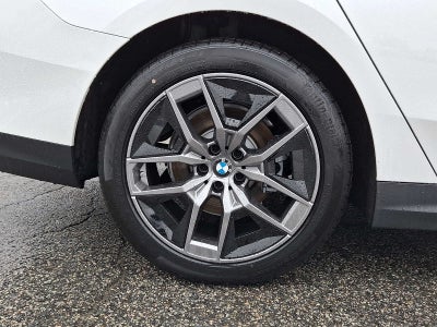 2026 BMW 5 Series 530i xDrive Sedan