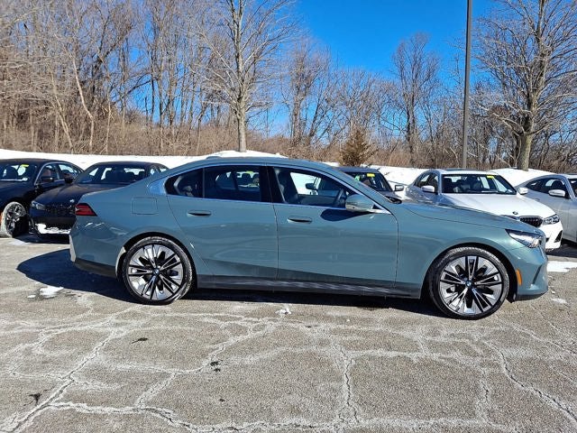 2024 BMW 5 Series 530i xDrive Sedan