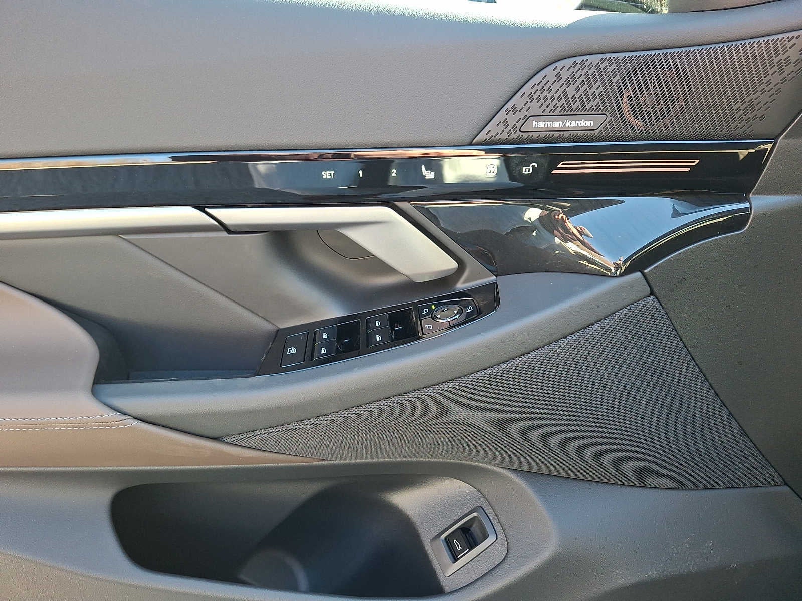 2026 BMW 5 Series 530i xDrive Sedan