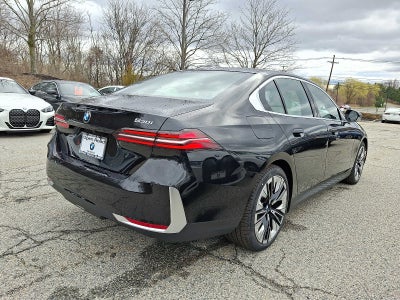 2026 BMW 5 Series 530i xDrive Sedan