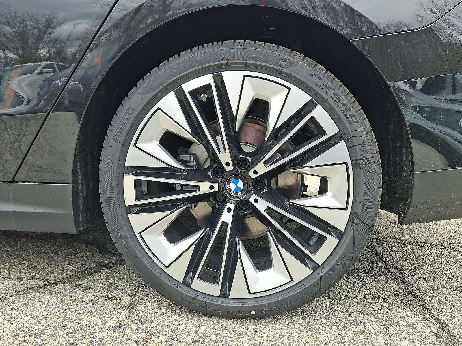 2026 BMW 5 Series 530i xDrive Sedan