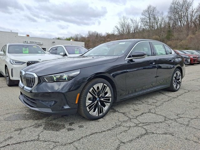 2026 BMW 5 Series 530i xDrive Sedan