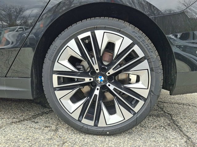 2026 BMW 5 Series 530i xDrive Sedan