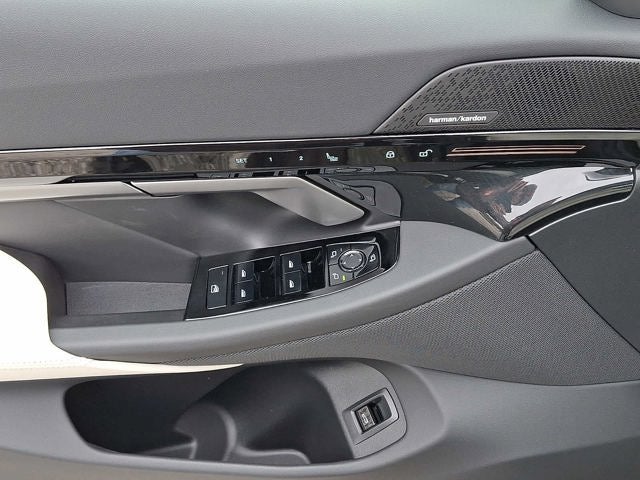 2026 BMW 5 Series 530i xDrive Sedan