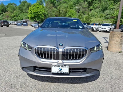 2025 BMW 5 Series 530i xDrive Sedan