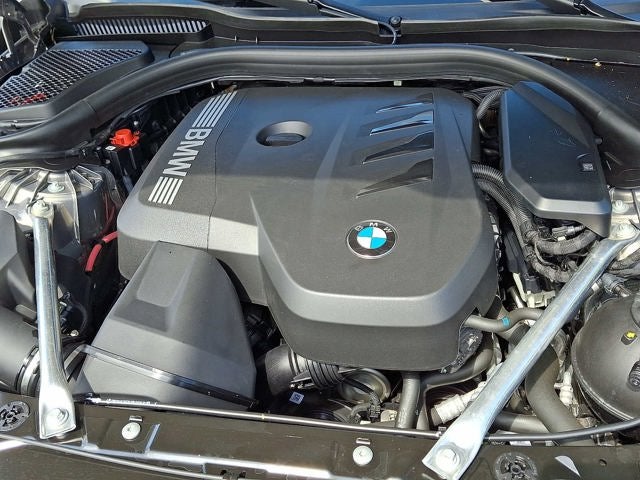 2025 BMW 5 Series 530i xDrive Sedan