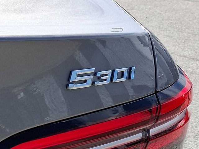 2025 BMW 5 Series 530i xDrive Sedan