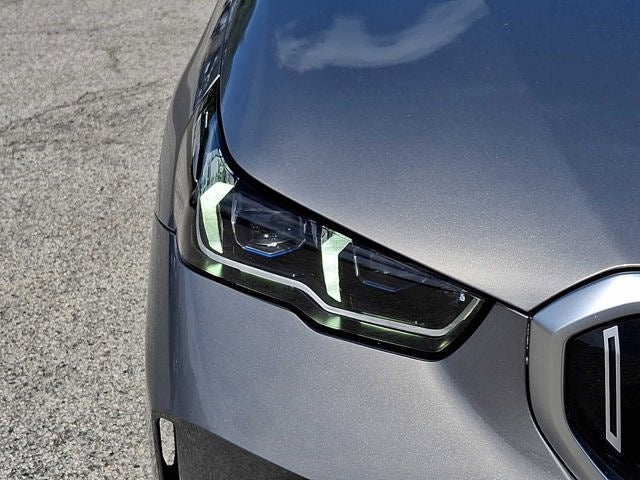 2025 BMW 5 Series 530i xDrive Sedan