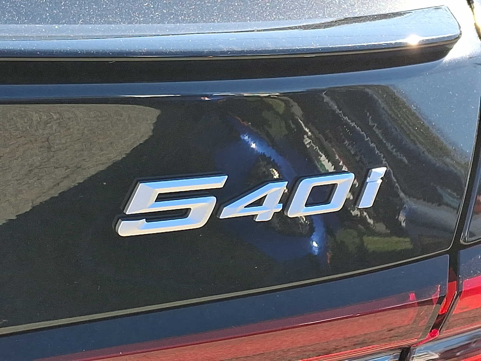 2027 BMW 5 Series 540i xDrive Sedan