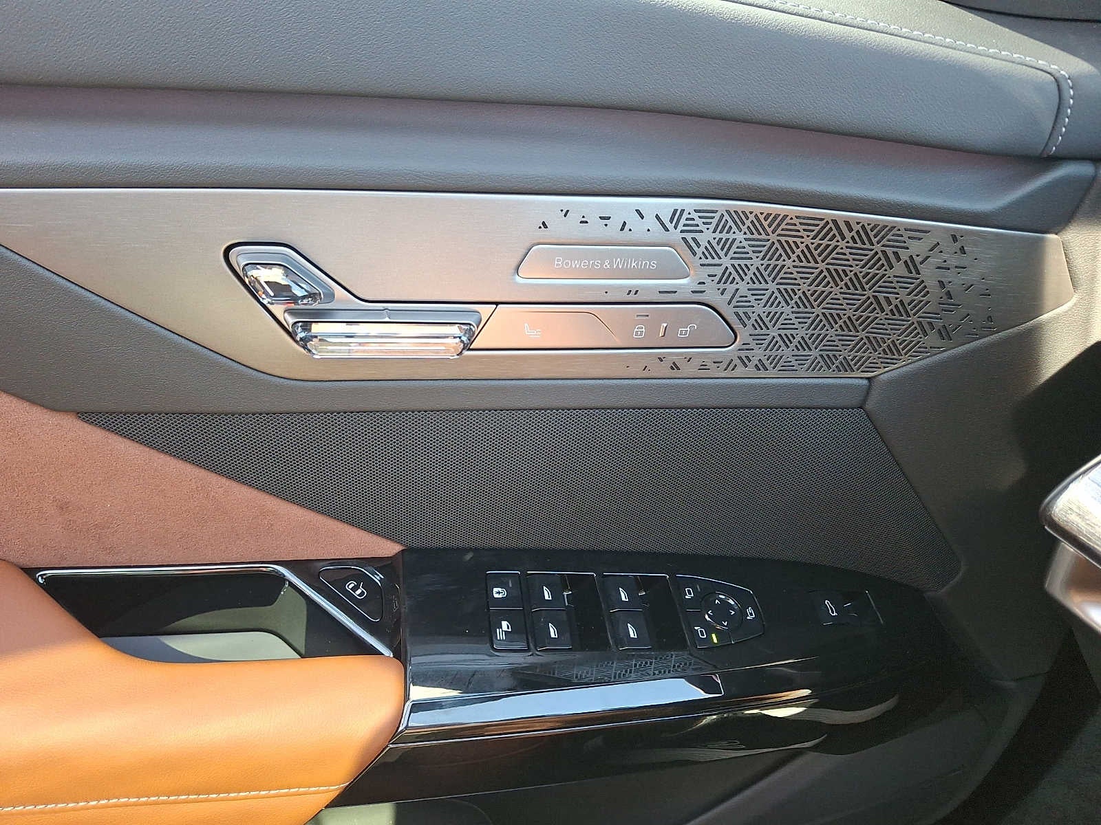 2027 BMW 7 Series 740i xDrive Sedan