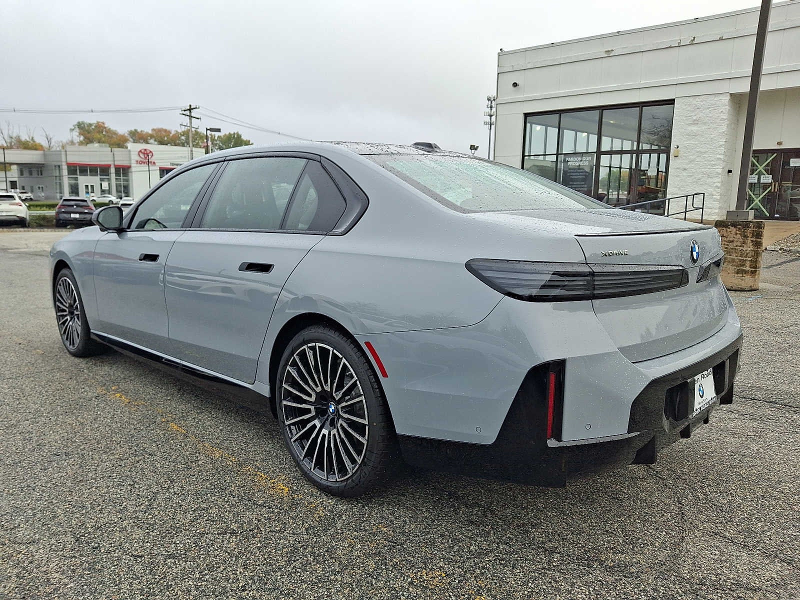 2027 BMW 7 Series 740i xDrive Sedan