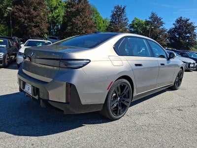 2027 BMW 7 Series 740i xDrive Sedan