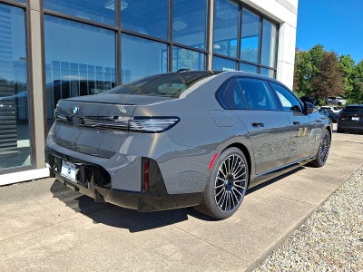 2027 BMW 7 Series 740i xDrive Sedan