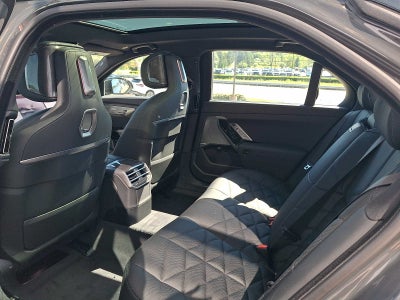 2027 BMW 7 Series 740i xDrive Sedan