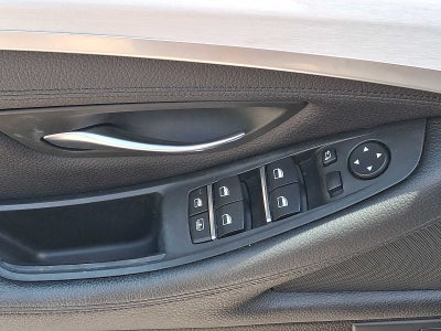 2012 BMW 5 Series 4dr Sdn 550i xDrive AWD