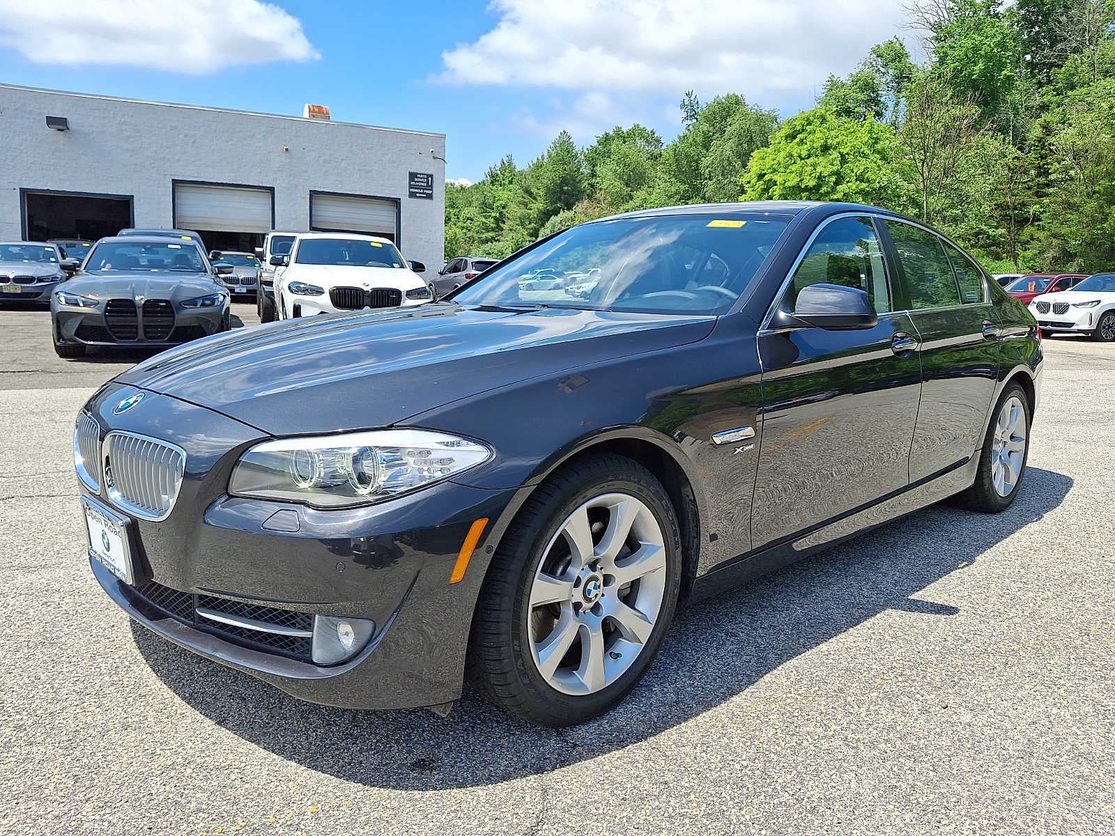 2012 BMW 5 Series 4dr Sdn 550i xDrive AWD