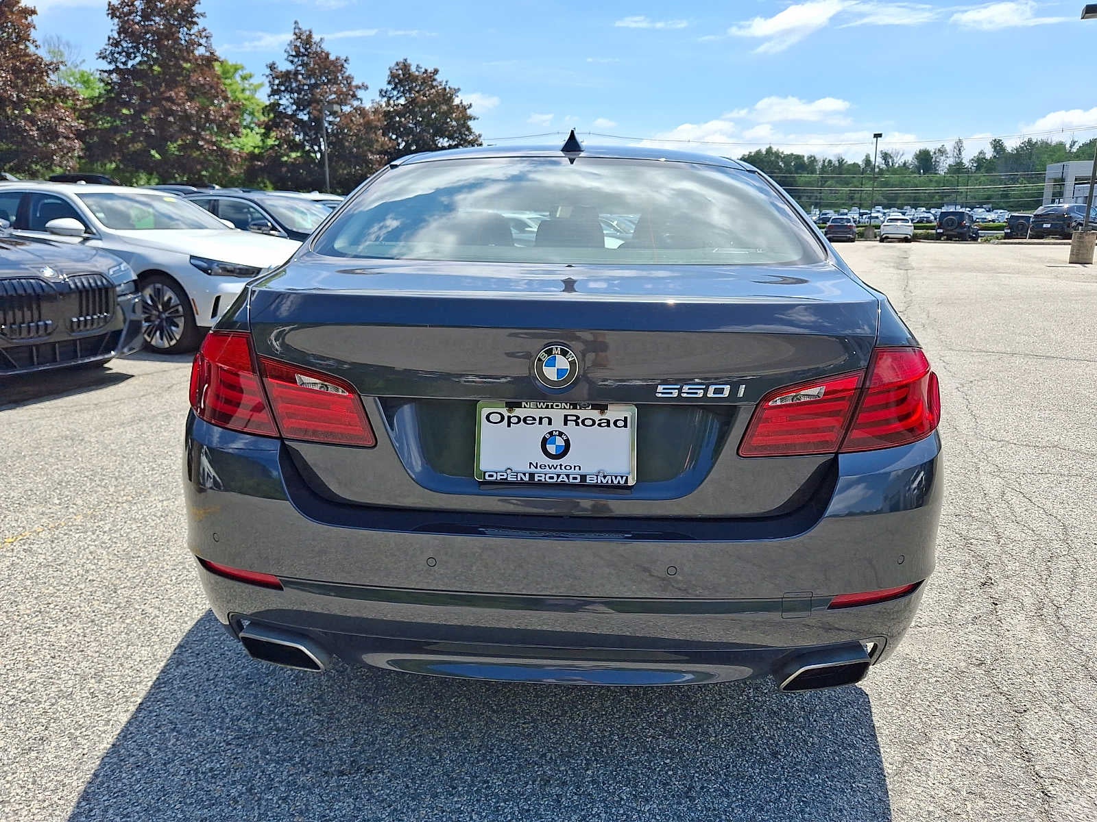 2012 BMW 5 Series 4dr Sdn 550i xDrive AWD