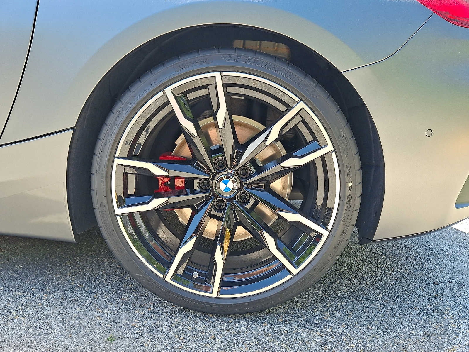 2026 BMW Z4 M40i Roadster