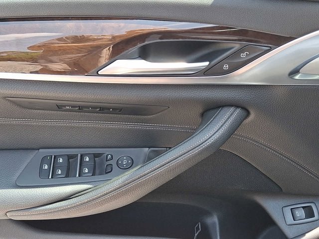 2019 BMW 5 Series 530e xDrive iPerformance Plug-In Hybrid