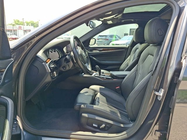 2019 BMW 5 Series 530e xDrive iPerformance Plug-In Hybrid