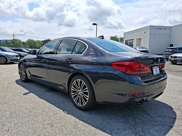 2019 BMW 5 Series 530e xDrive iPerformance Plug-In Hybrid