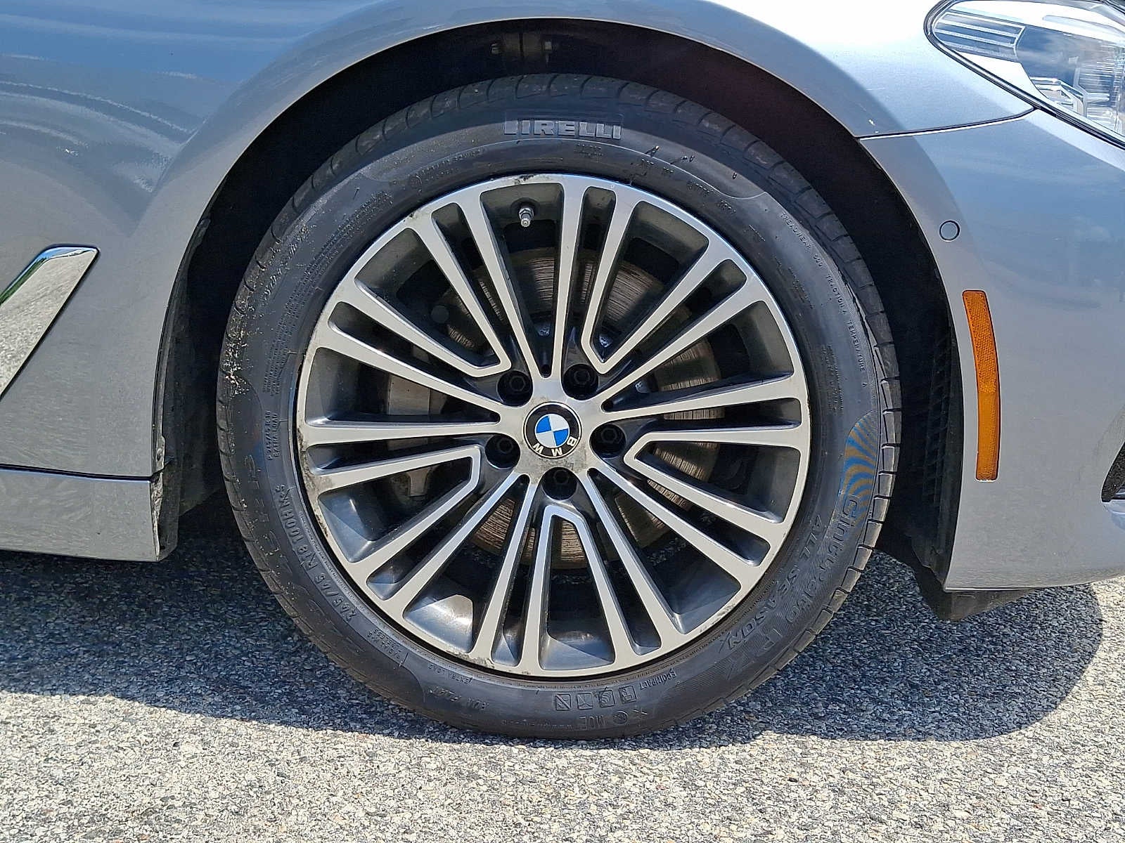 2018 BMW 5 Series 540i xDrive Sedan