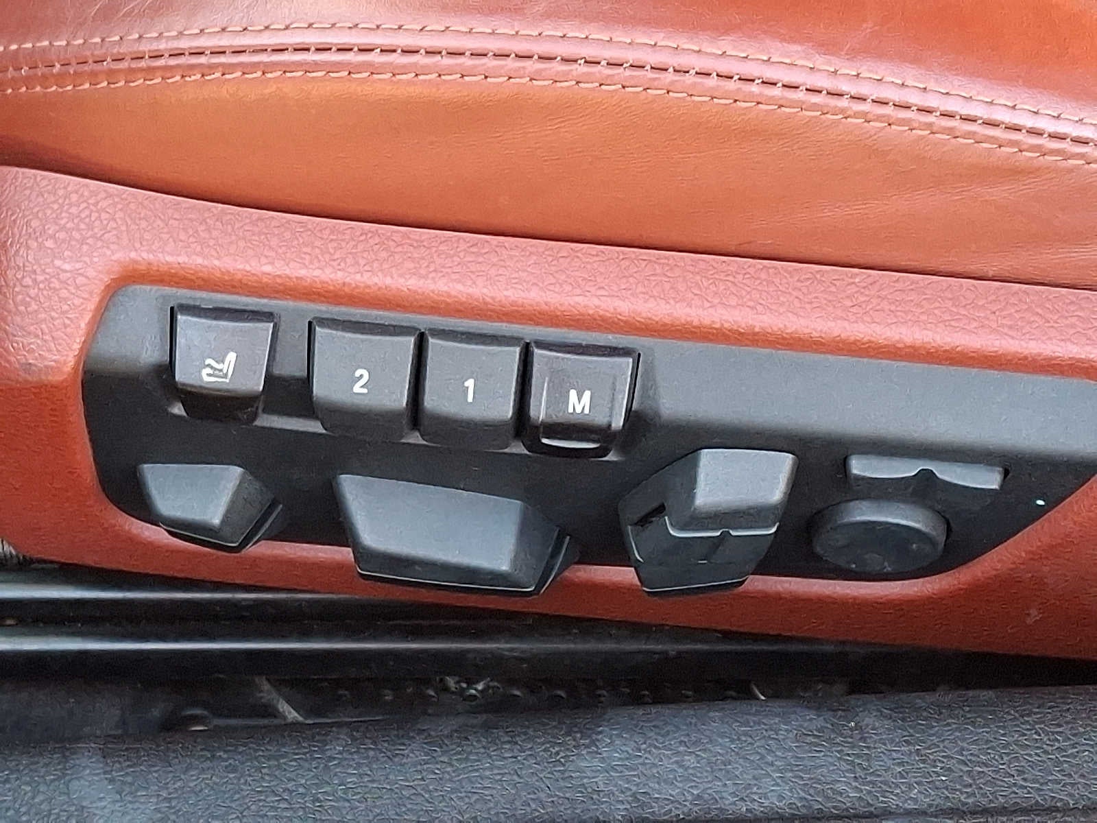 2012 BMW 6 Series 2dr Conv 650i xDrive