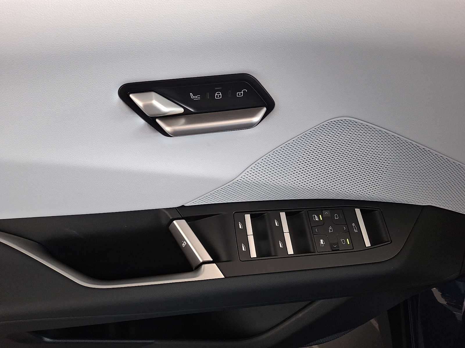 2027 BMW iX3 50 xDrive Sports Activity Vehicle