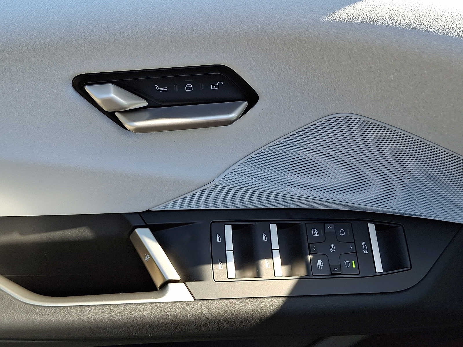 2027 BMW iX3 50 xDrive Sports Activity Vehicle