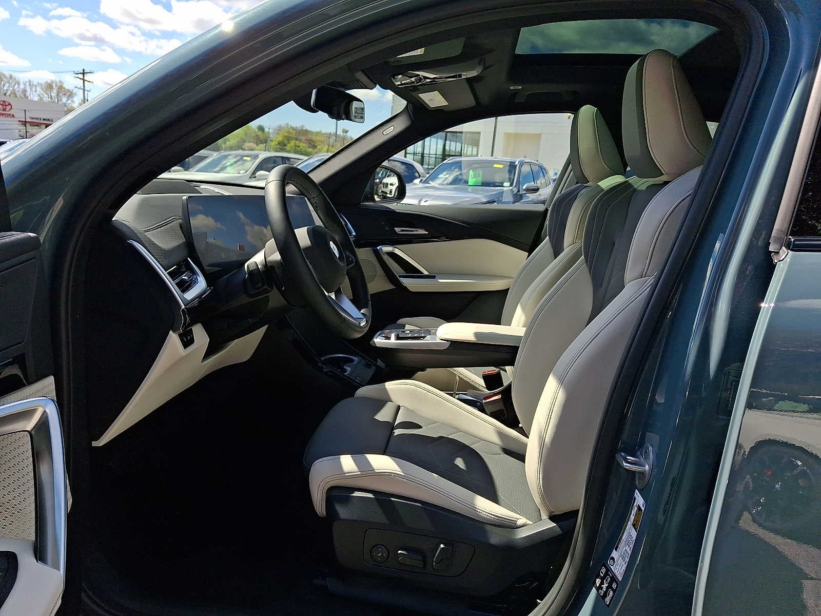 2026 BMW X2 xDrive28i Sports Activity Coupe