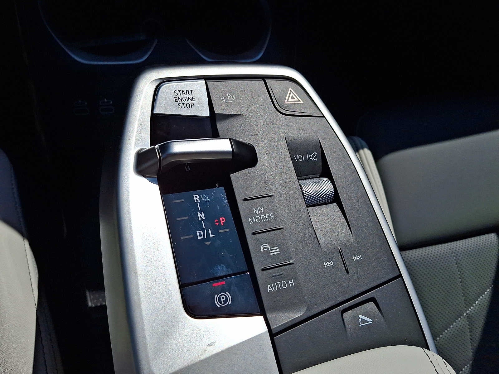 2027 BMW X1 xDrive28i Sports Activity Vehicle