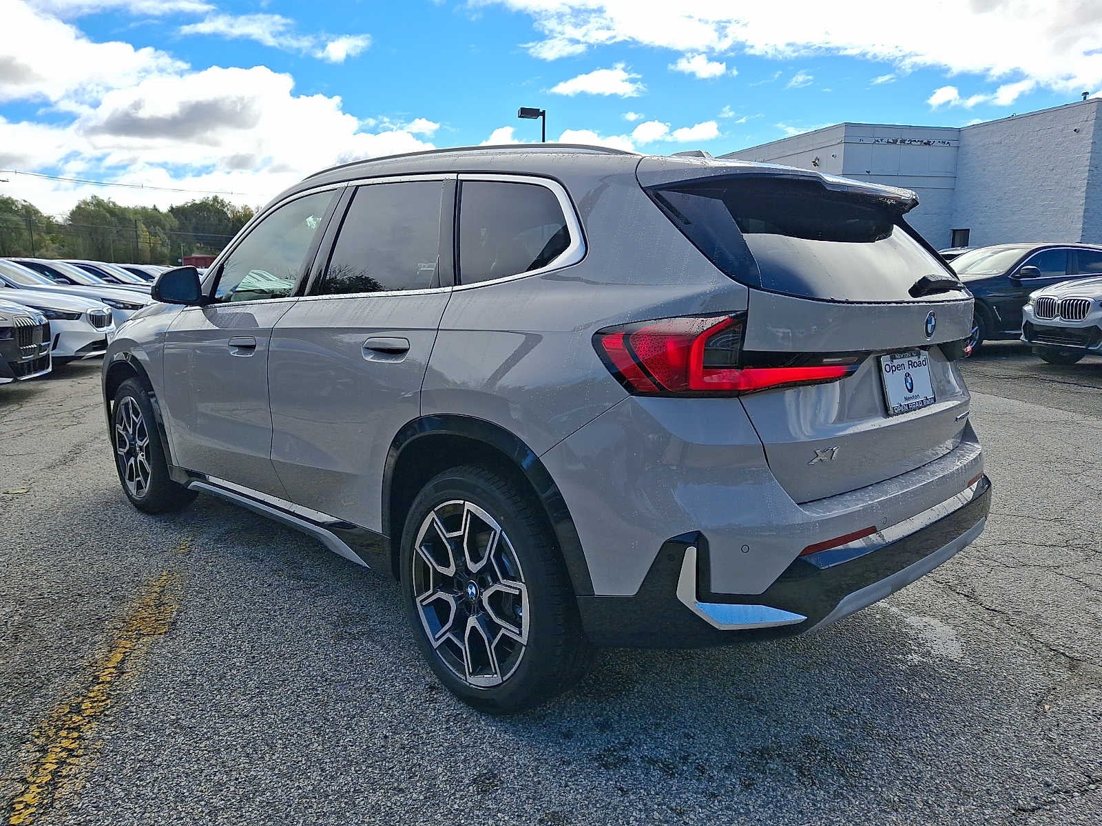 2027 BMW X1 xDrive28i Sports Activity Vehicle
