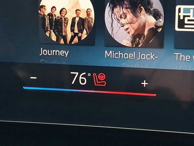 2025 BMW X1 xDrive28i Sports Activity Vehicle