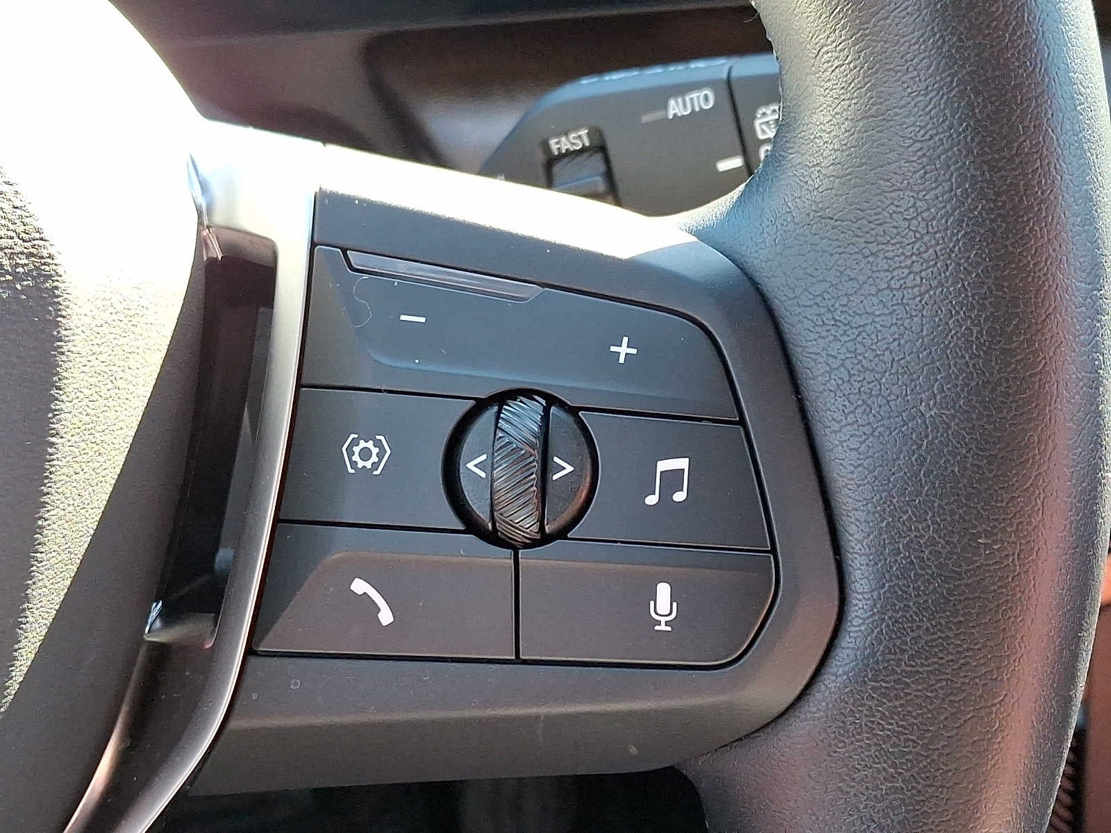 2025 BMW X1 xDrive28i Sports Activity Vehicle