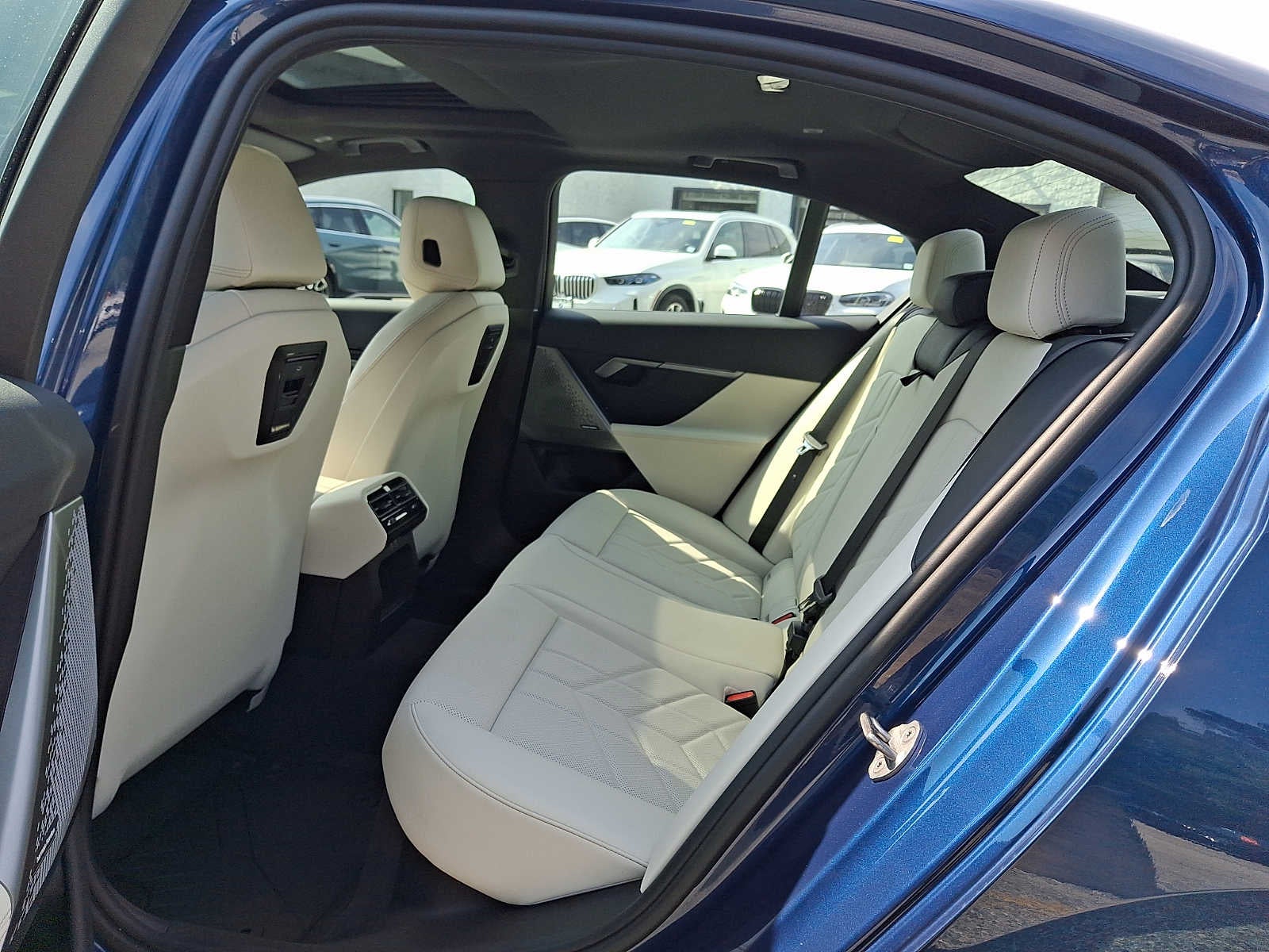 2025 BMW i5 xDrive40 Sedan