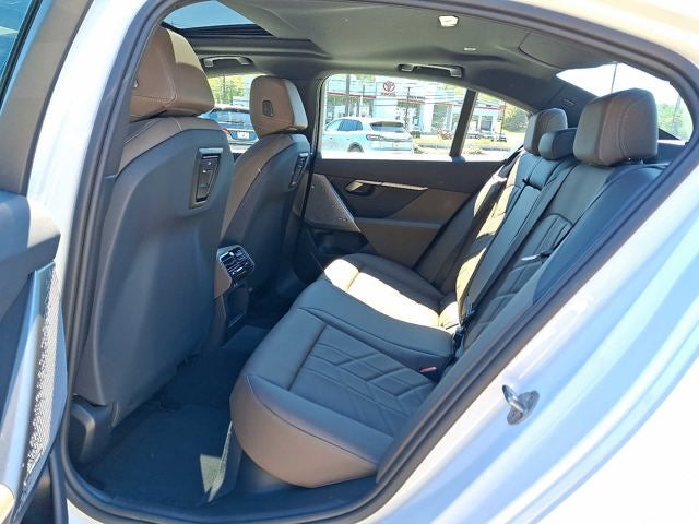 2024 BMW i5 eDrive40 Sedan