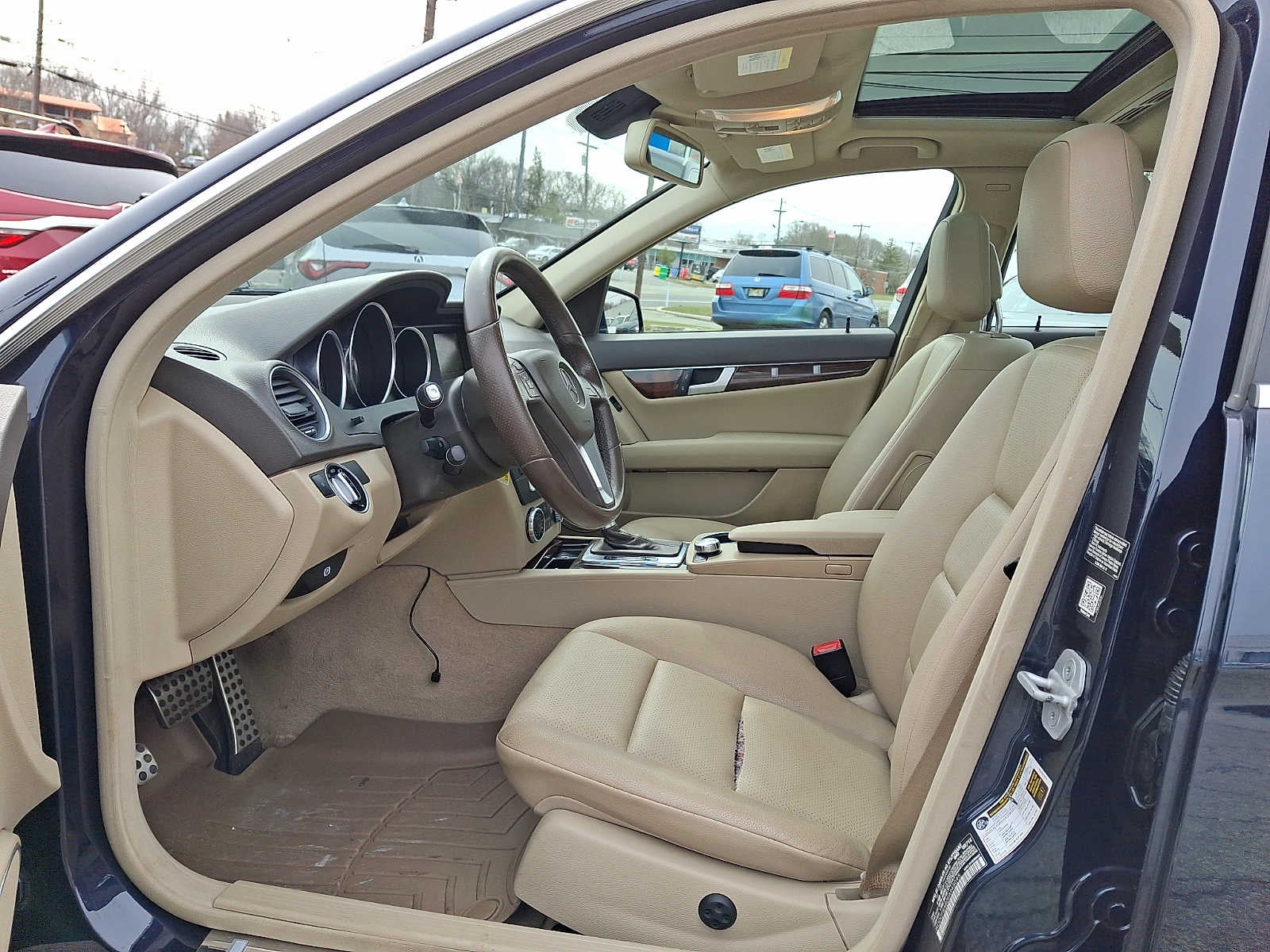 2014 Mercedes-Benz C-Class 4dr Sdn C 300 Sport 4MATIC®